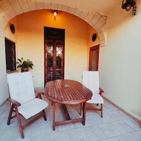 Πανσιόν Sari Evi